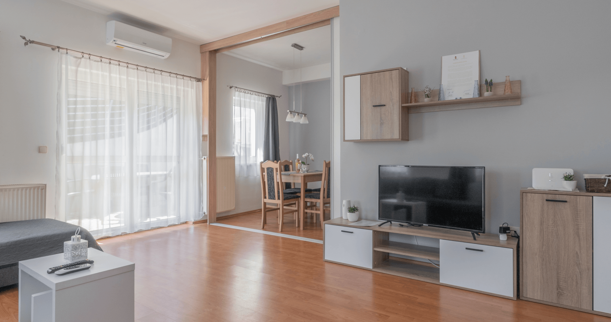 Silver Apartman - Nappali és étkező